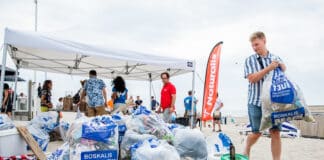 Beach Cleanup Tour
