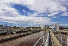 Afvalwater kan een zeer aantrekkelijke energie- en grondstoffenbron zijn, maar dat betekent wel een andere logica van het zuiveringsproces: niet langer staat alleen verwijdering centraal, maar ook valorisatie. Op de foto rwzi Tilburg (foto: De Dommel).